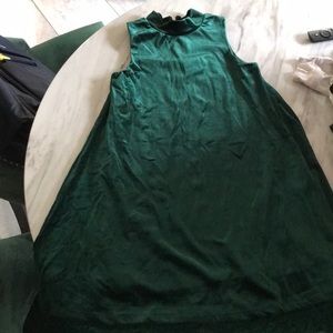 GB Girls’ dress, green velvet size M